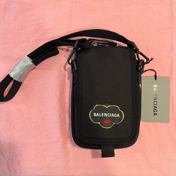 Balenciaga Explorer Crossbody Messenger Bag Nylon Black NWT AUTHENTIC fruit logo - Picture 1 of 7